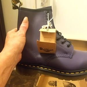 Dr. Marten 1460 Smooth Ankle Boots